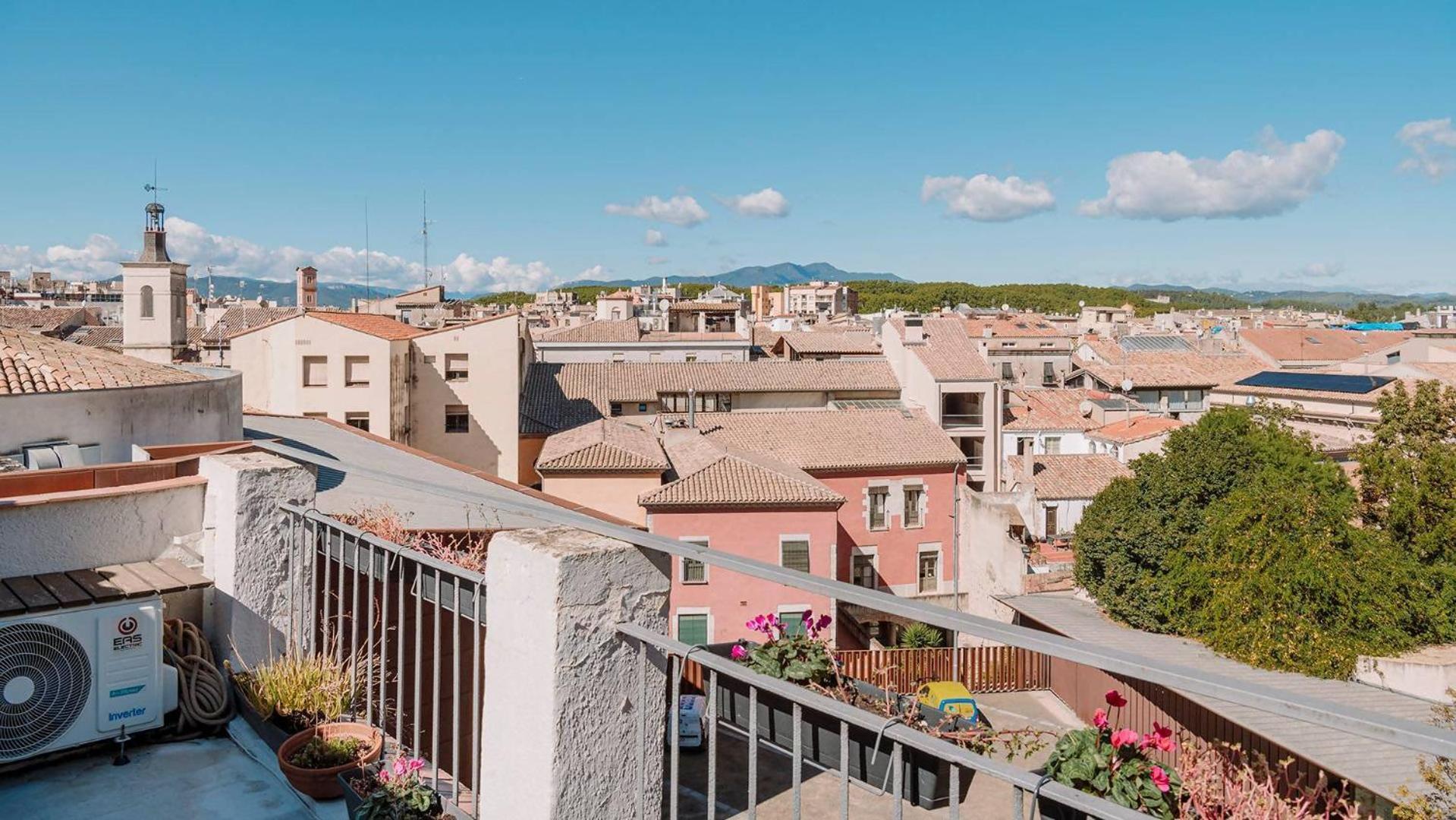 Romantic Duplex With Terrace And Great Views ジローナ 部屋 写真